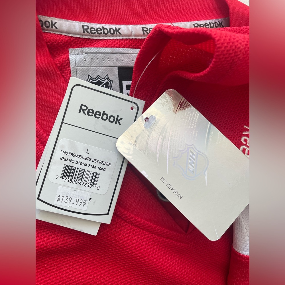 Reebok Redwings NHL jersey NEW with tags Sz. Large - Picture 10 of 10